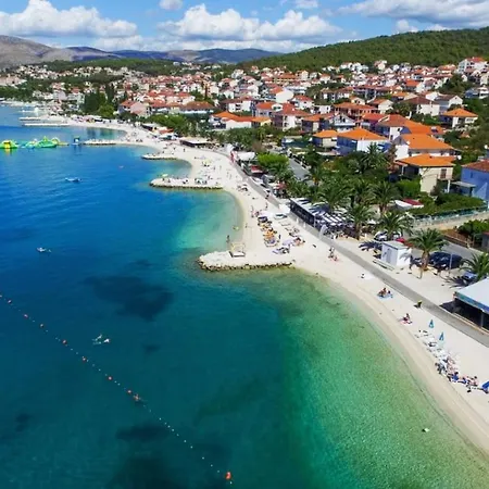 Ferienhaus House Copacabana With Sea View, Parking - Ciovo