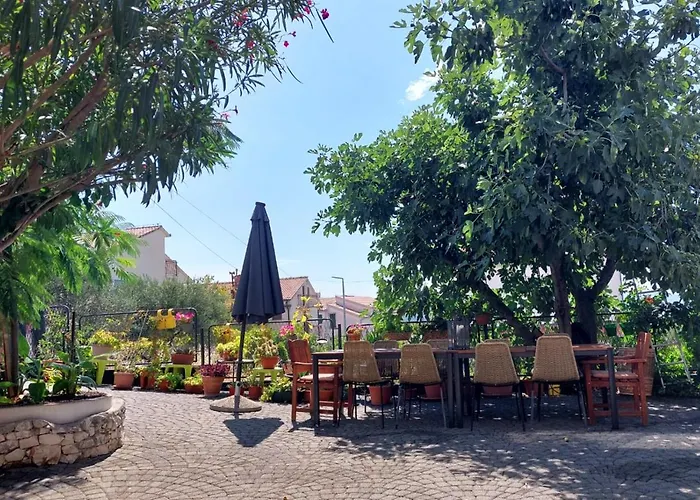 Vikendica House Copacabana - On Ciovo, Sea View, Parking Trogir