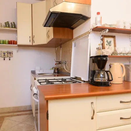 House Copacabana With Sea View, Parking - Ciovo Hébergement de vacances Trogir